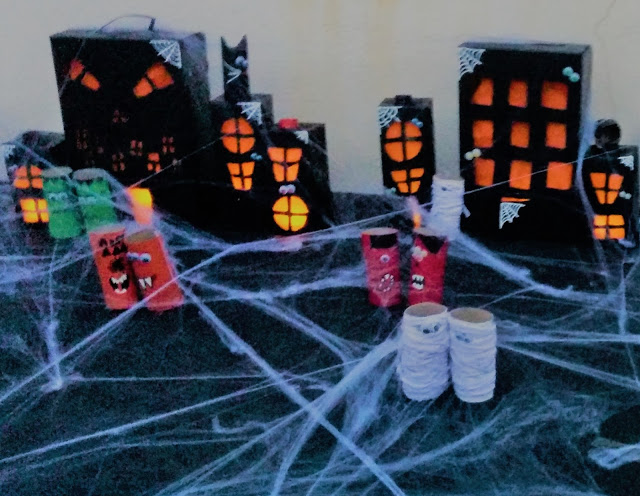 bricolage Halloween village hanté